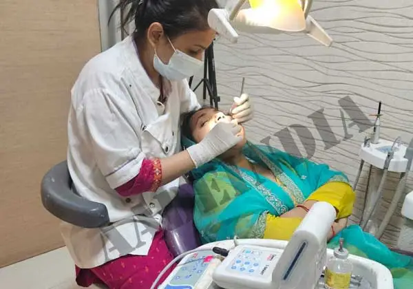 Features of Endodontics Course